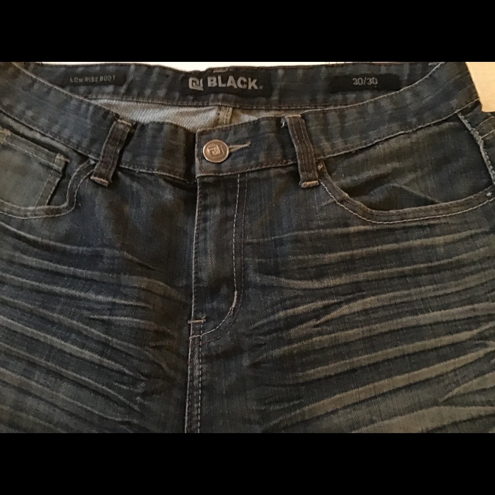 MEN’S RUE 21 JEANS